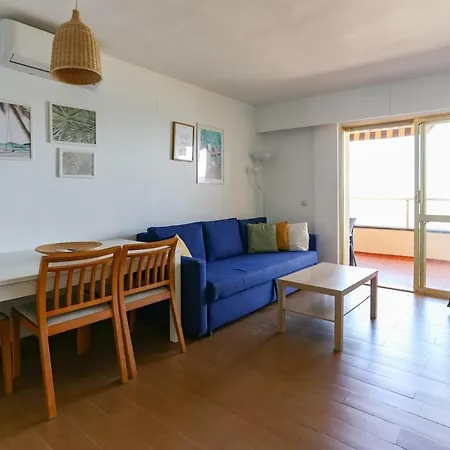 Apartament Con Terraza Panoramica Frente Al Mar